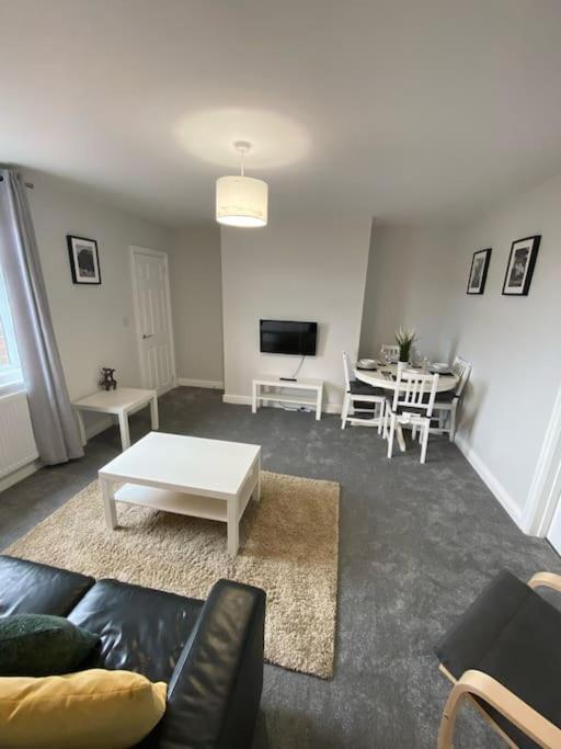Storey Apartment Woodhorn Экстерьер фото